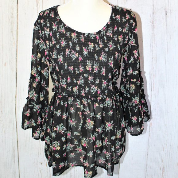 NEW Magnolia Lane Smocked Ruffled Peplum Top - Picture 2 of 16